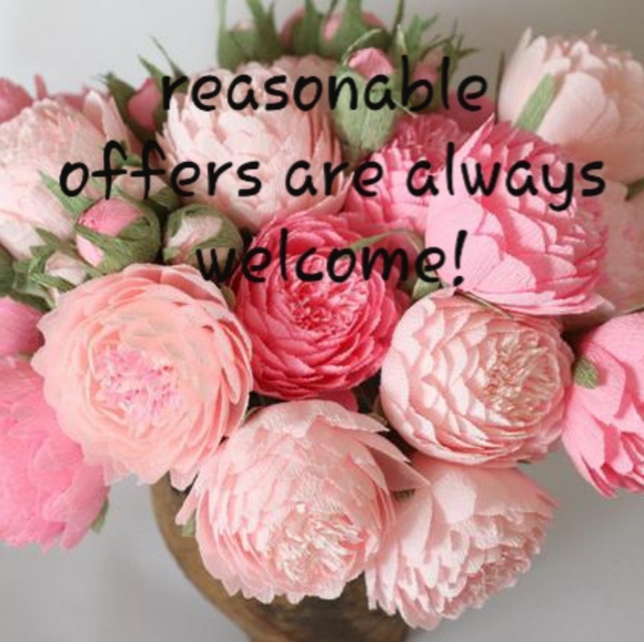 Fuchsia and Black Bodycon Dress - Picture 5 of 5